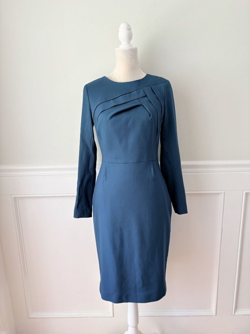 The Fold London All Season Wool Tailored Sheath Dress US 6 UK 10